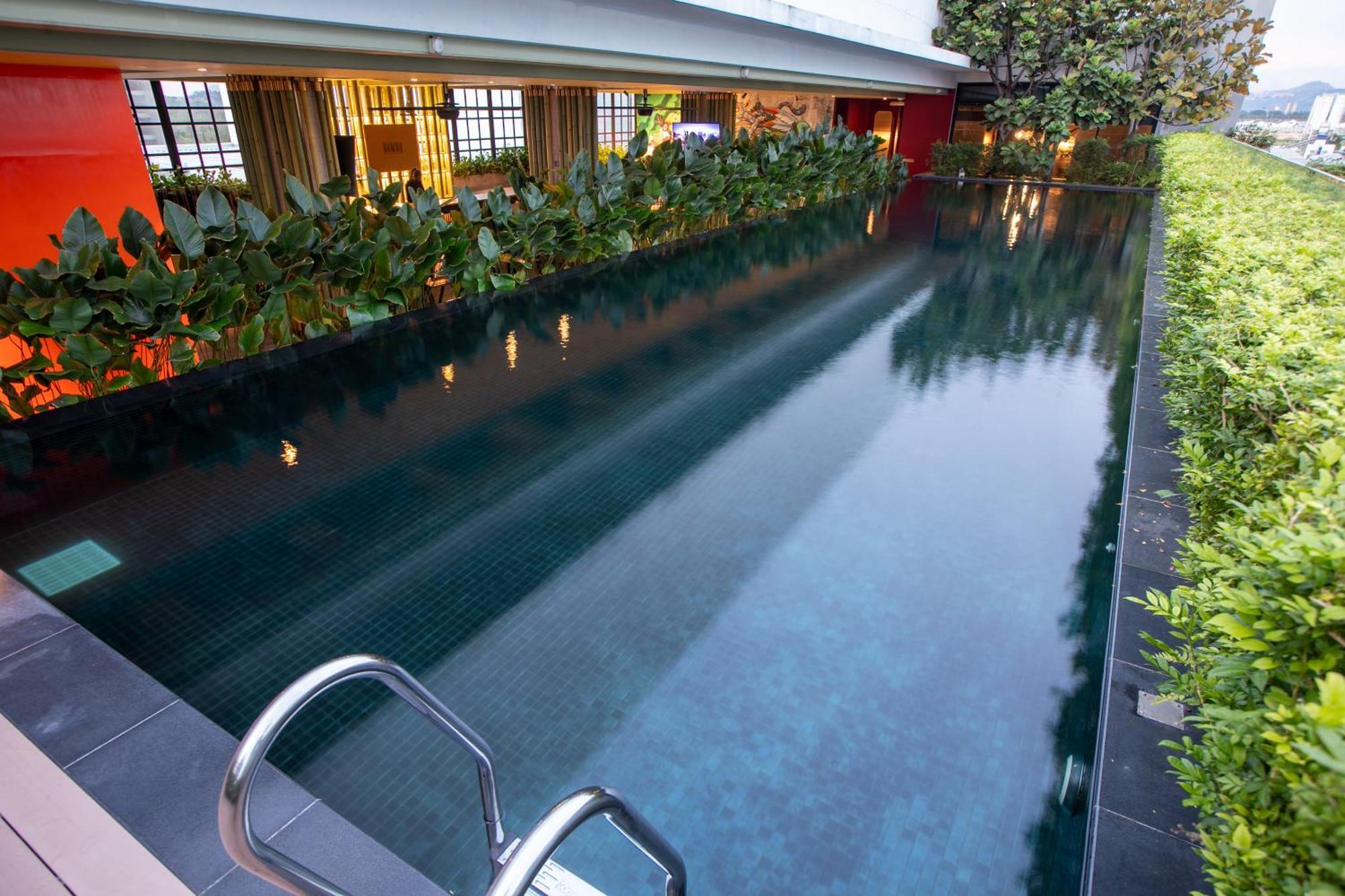 Hotel The Upper House, Batu Kawan Simpang Ampat  Exterior foto